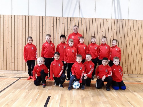 neue Trainingsanzüge