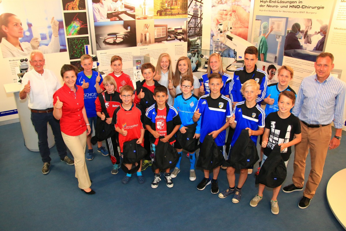 4 Nachwuchsspieler des SV Lobeda 77 geehrt