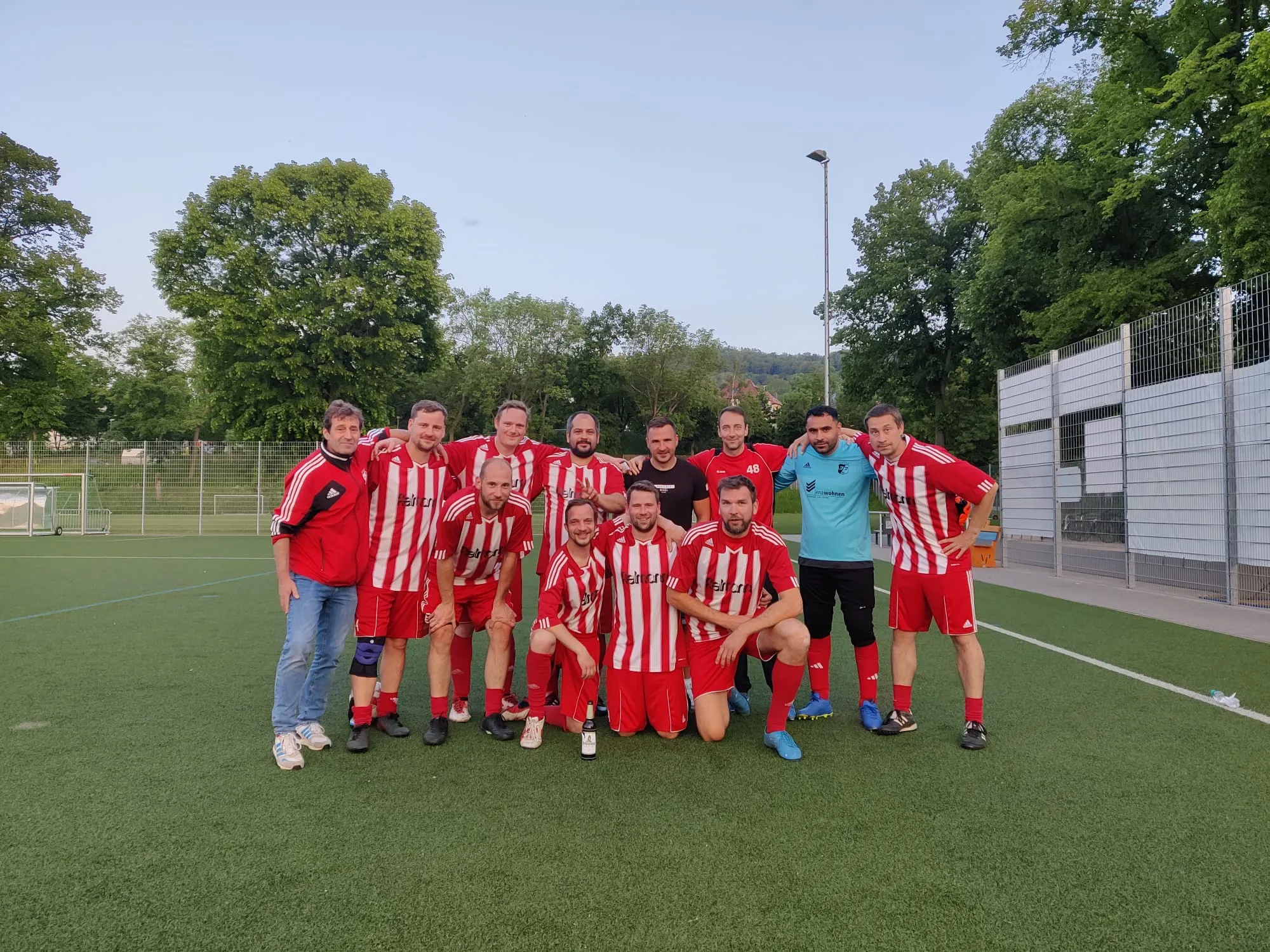 Ü 30 gewinnt an Erfahrung und bringt neues Maskottchen mit heim