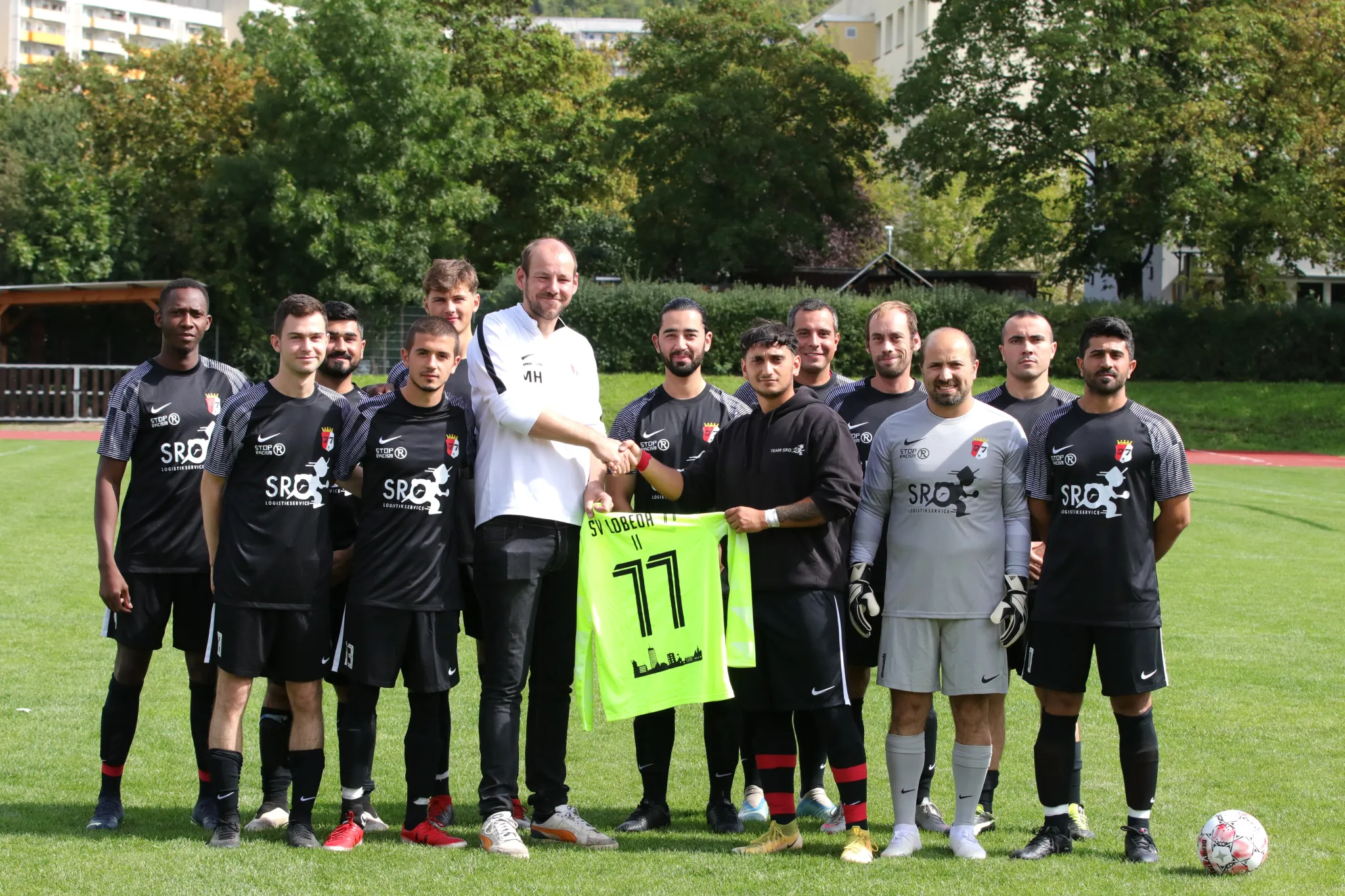 SRO Logistikservice Trikotsponsor der Zweiten