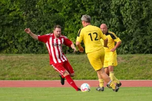 Ü 30 mit Heimsieg am Freitagabend